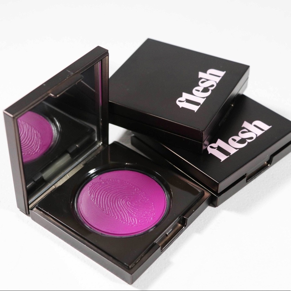 Flesh Beauty Swipe Lip Color Lipstick Compact